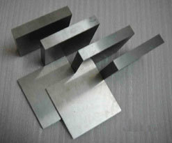 1350鋁卷與1350花紋鋁板 特性、應(yīng)用與市場(chǎng)供應(yīng)指南